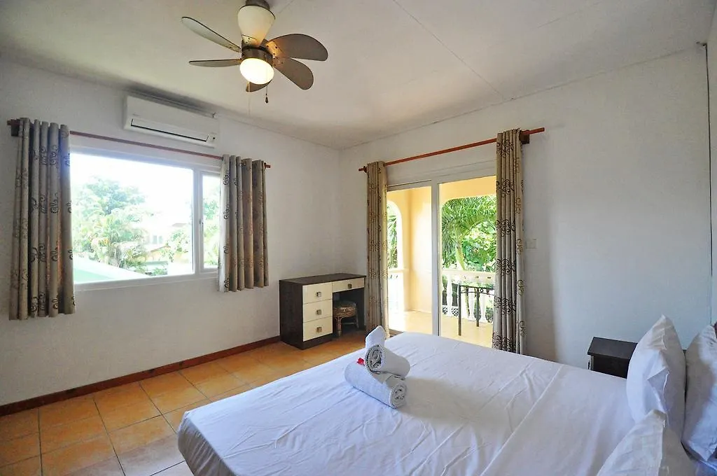 Gt Self Catering Apartments Beau Vallon   Beau Vallon (Mahe)