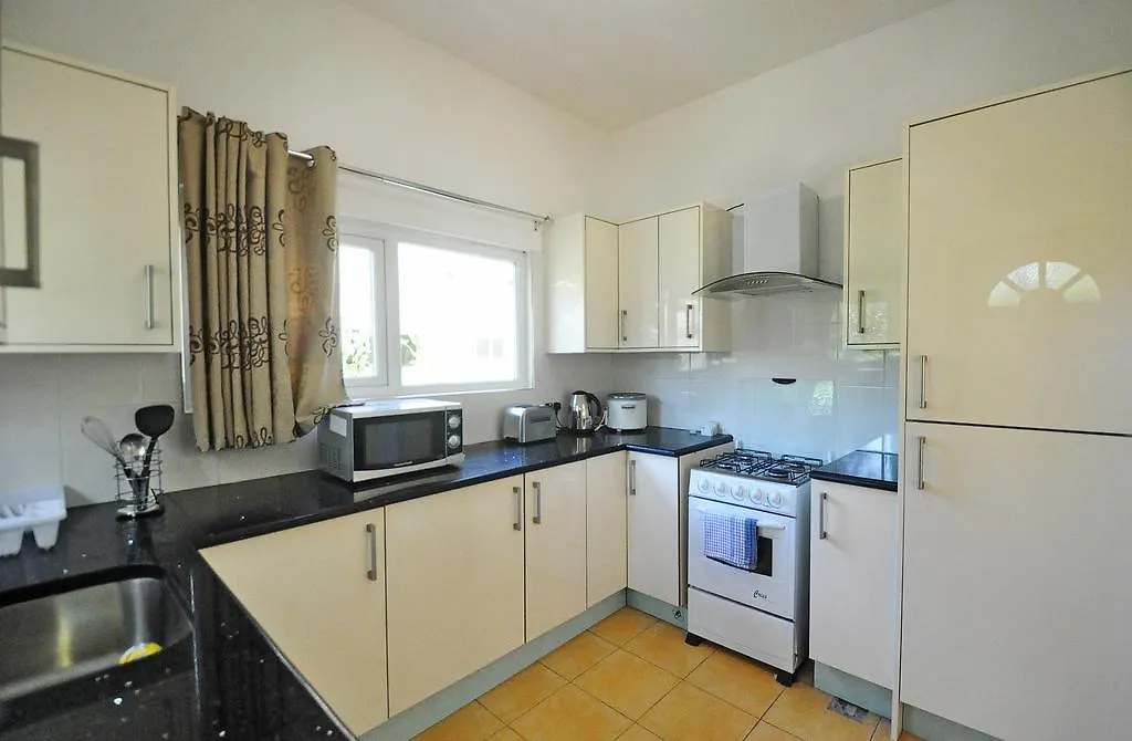 Gt Self Catering Apartments Beau Vallon